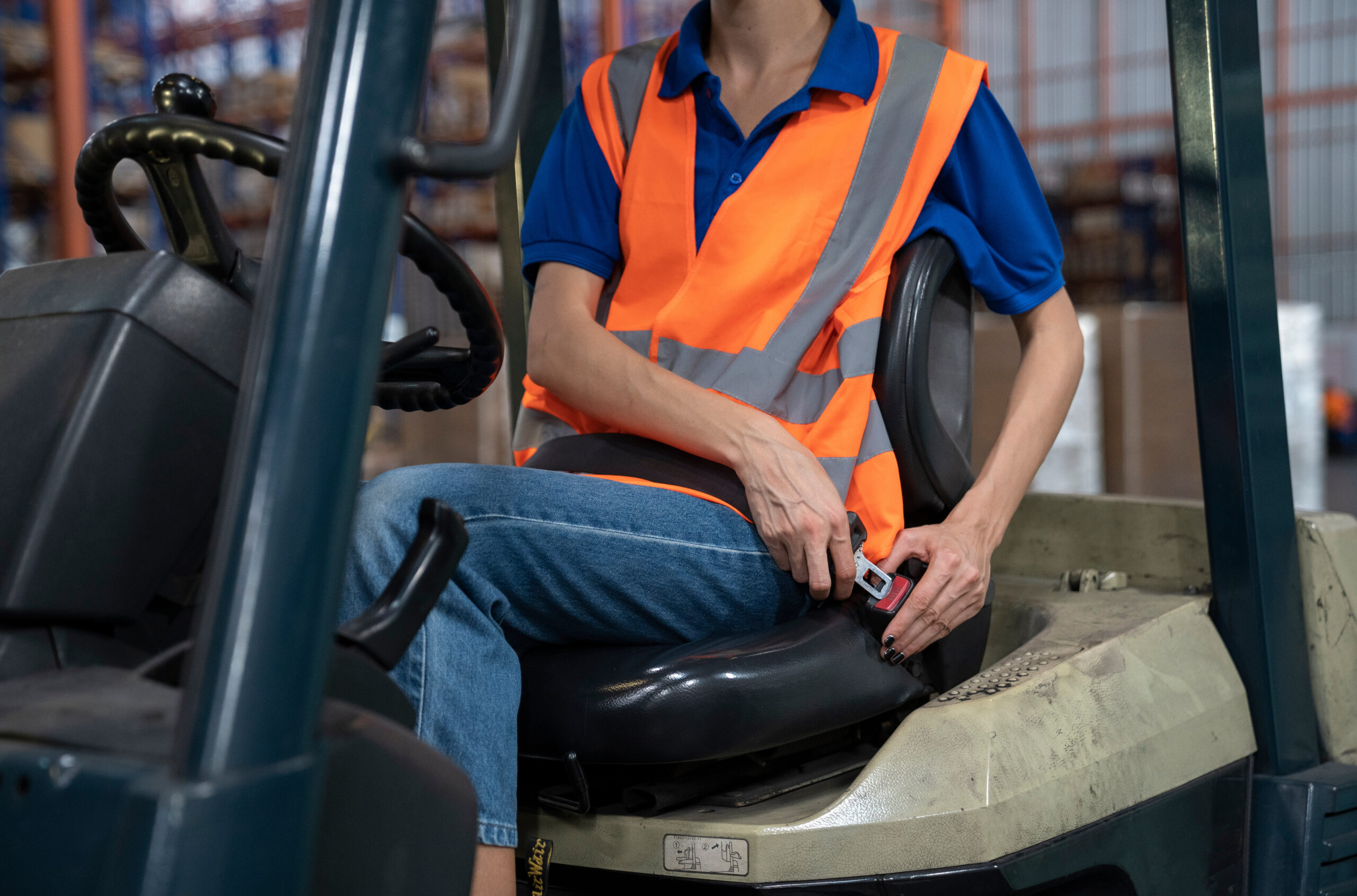 Material handling vehicle Forklift restraint or seatbelt